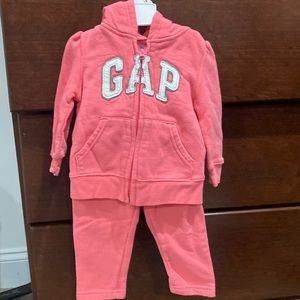 Kids Gap Logo Zip Hoodie and logo sweatpants size 12-18 months
